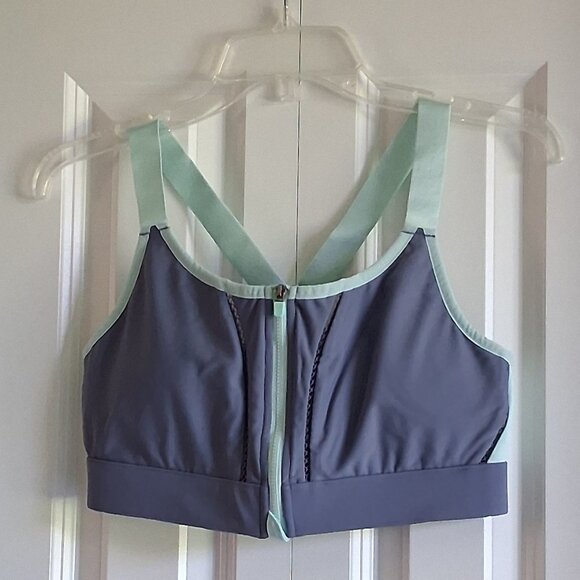 Fabletics Gray & Mint Green Women's Workout Set Size M - Picture 6 of 13